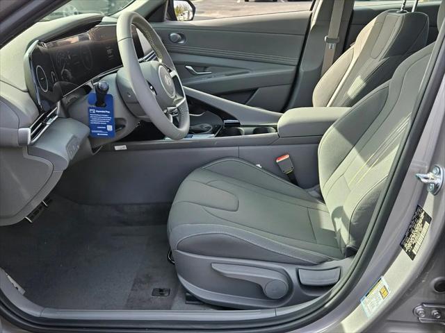 2026 Hyundai Elantra Hybrid SEL Sport