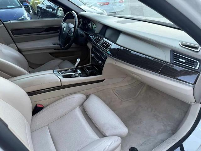 2011 BMW CT 750Li ActiveHybrid