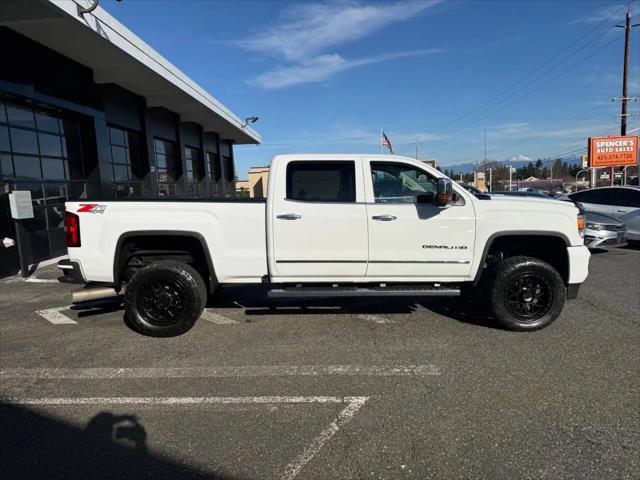 2016 GMC Sierra 2500HD Denali