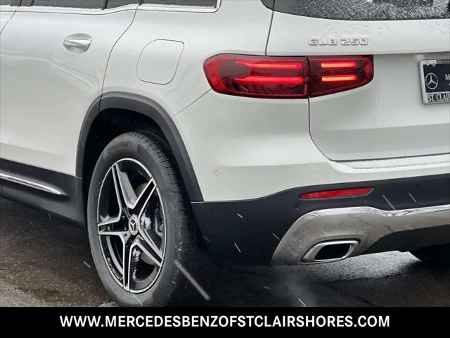 2026 Mercedes-Benz GLB 4MATIC