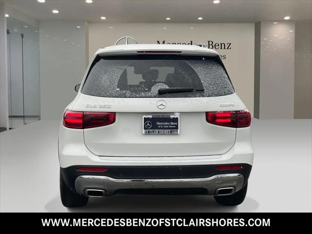 2026 Mercedes-Benz GLB 4MATIC