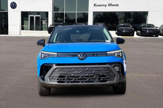 2026 Volkswagen Taos SE Black