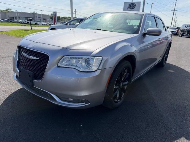 2015 Chrysler 300 for sale near Fairfield, OH