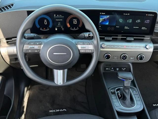 2026 Hyundai Kona SE