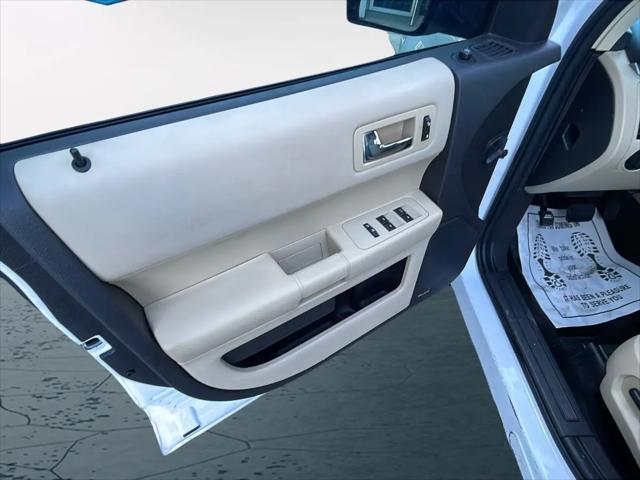 2016 Ford Flex SE