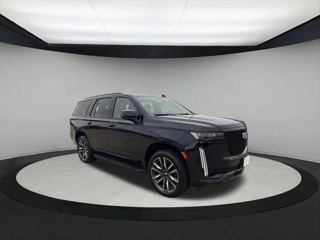 2021 Cadillac Escalade 4WD Sport for sale in Sycamore, IL