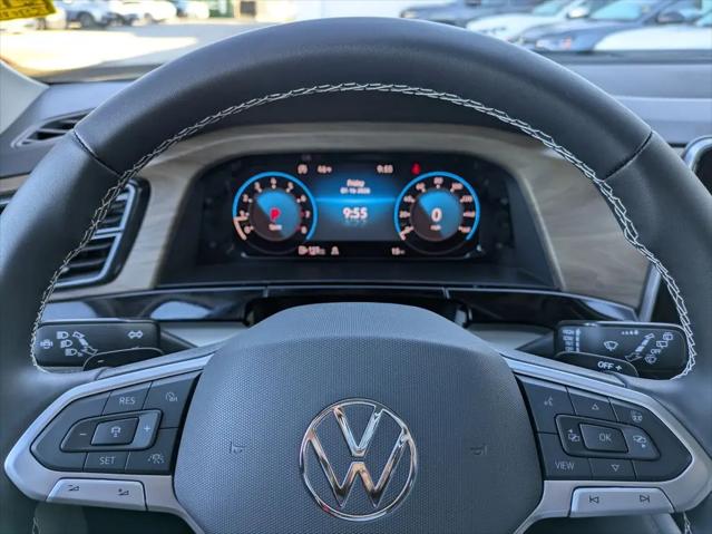 2026 Volkswagen Atlas SE with Technology
