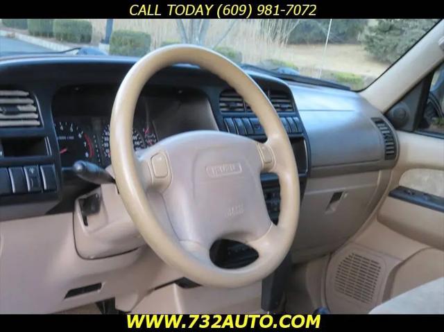 2000 Isuzu Trooper S