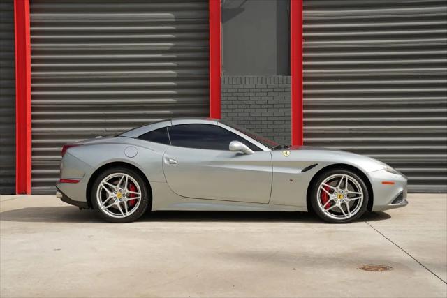 2016 Ferrari California T