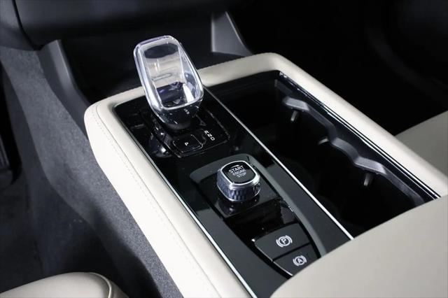 2026 Volvo XC90 Plug-In Hybrid Plus, T8 AWD, Electric/Gasoline, Bright, 7 Seats