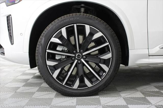 2026 Volvo XC90 Plug-In Hybrid Plus, T8 AWD, Electric/Gasoline, Bright, 7 Seats