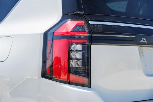 2026 Nissan Armada SV