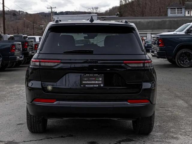 2026 Jeep Grand Cherokee Altitude 4x4