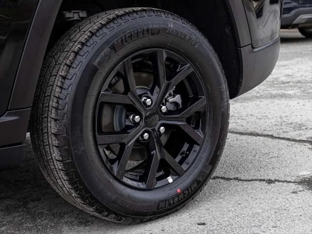 2026 Jeep Grand Cherokee Altitude 4x4