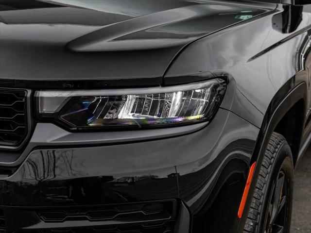 2026 Jeep Grand Cherokee Altitude 4x4