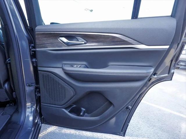 2026 Jeep Grand Cherokee Altitude 4x4