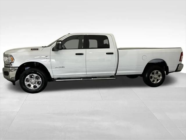 2024 Ram 3500 Big Horn Crew Cab 4x4 8' Box