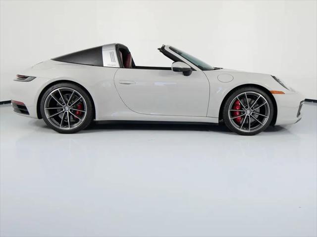 2022 Porsche 911 Targa 4S