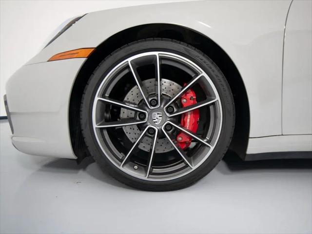 2022 Porsche 911 Targa 4S