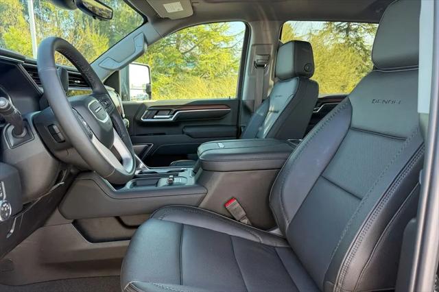 2026 GMC Sierra 2500HD Crew Cab, Standard Bed, Denali, 4WD