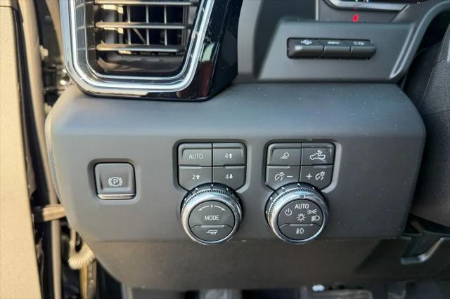 2026 GMC Sierra 2500HD Crew Cab, Standard Bed, Denali, 4WD