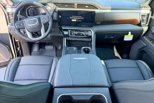 2026 GMC Sierra 2500HD Crew Cab, Standard Bed, Denali, 4WD