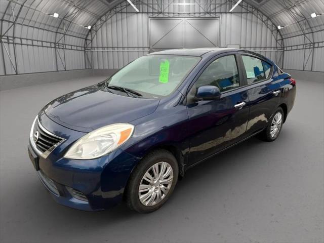 2012 Nissan Versa 1.6 SV