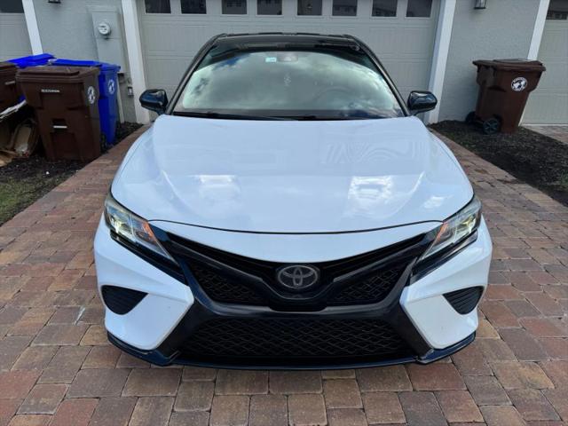 2018 Toyota Camry XLE for sale in Orlando, FL