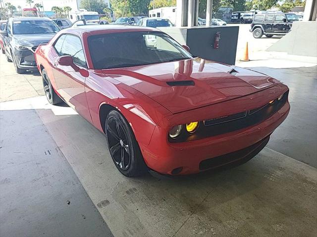 2015 Dodge Challenger SXT