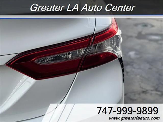 2020 Toyota Camry SE
