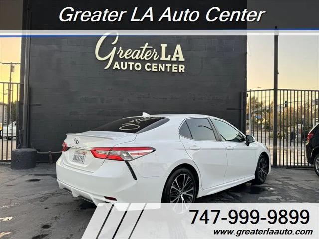 2020 Toyota Camry SE