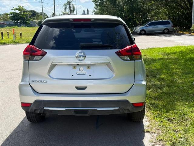 2020 Nissan Kicks SV Xtronic CVT