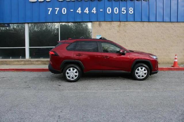 2019 Toyota RAV4 LE