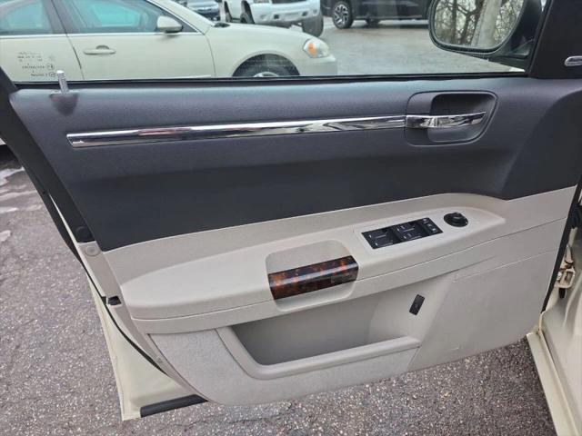 2007 Chrysler 300 300C
