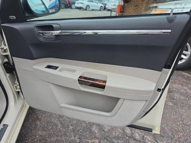 2007 Chrysler 300 300C