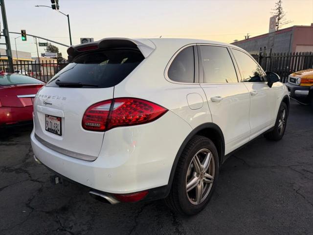 2014 Porsche Cayenne Diesel Platinum Edition