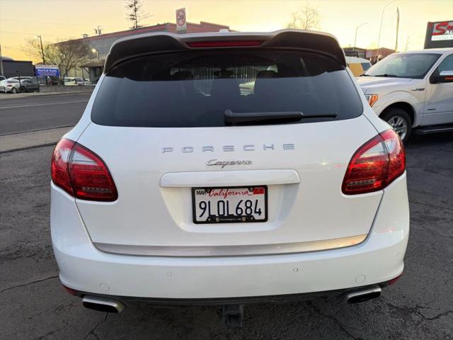 2014 Porsche Cayenne Diesel Platinum Edition