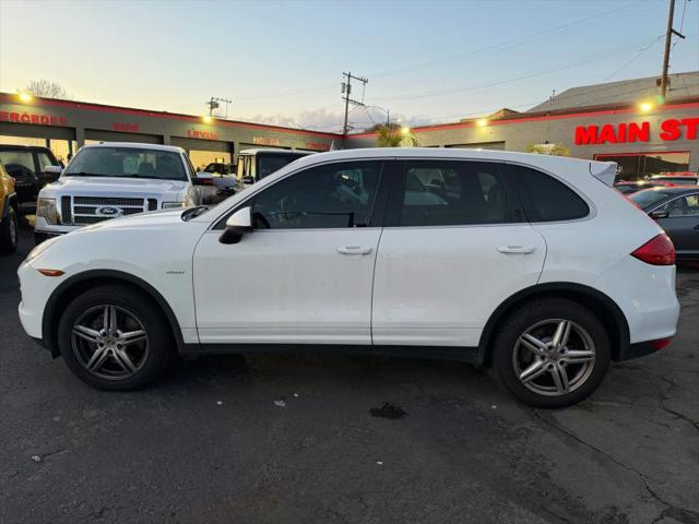 2014 Porsche Cayenne Diesel Platinum Edition