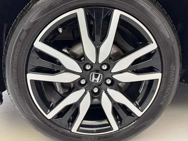 2022 Honda Pilot AWD Touring 7 Passenger