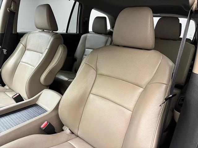 2022 Honda Pilot AWD Touring 7 Passenger