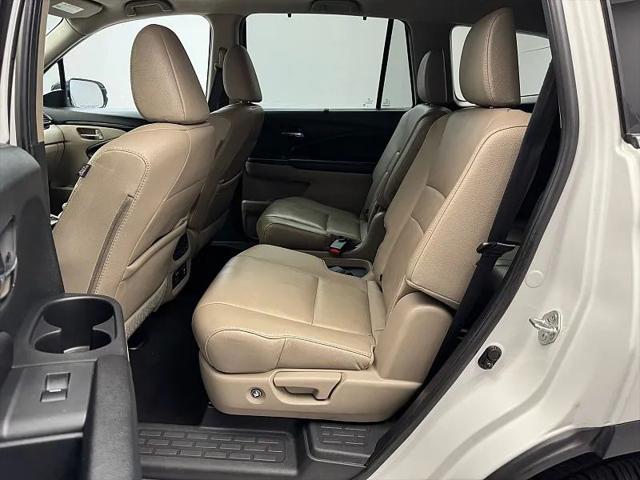 2022 Honda Pilot AWD Touring 7 Passenger