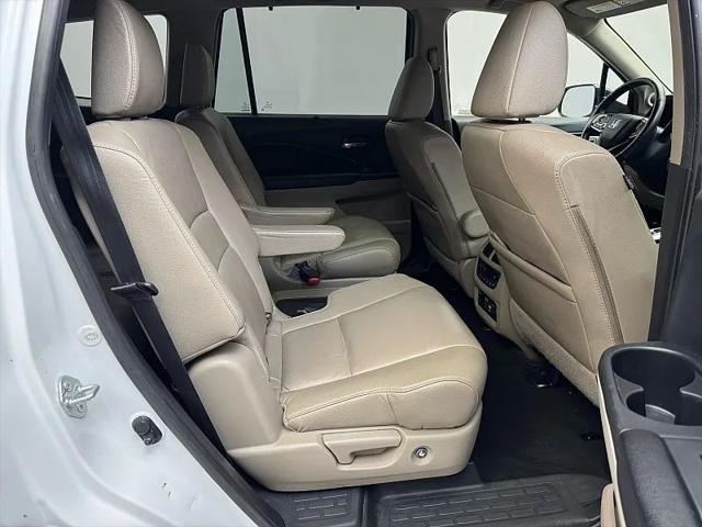 2022 Honda Pilot AWD Touring 7 Passenger