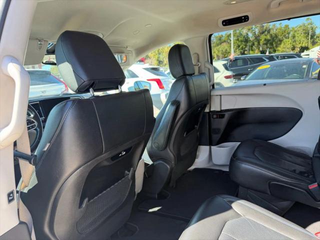 2021 Chrysler Pacifica Touring L