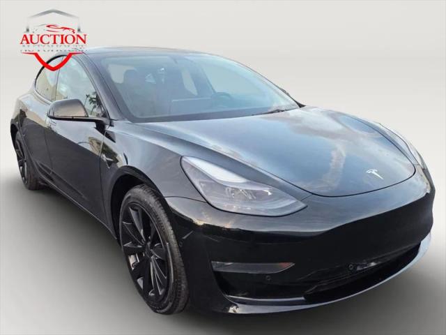 2022 Tesla Model 3 Rear-Wheel Drive