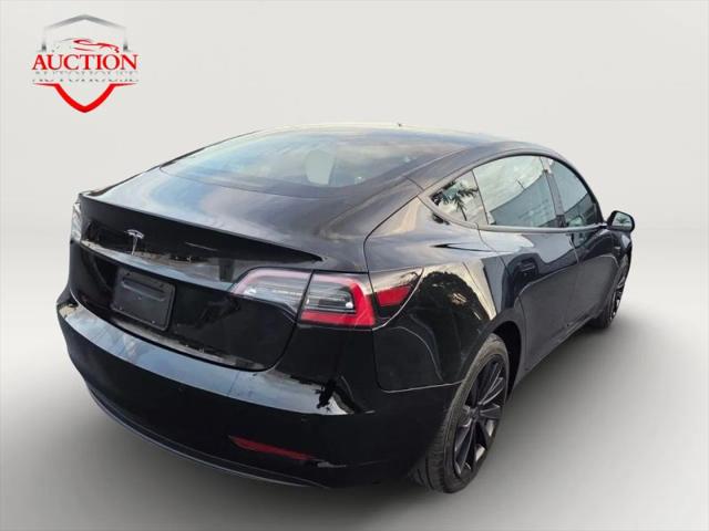 2022 Tesla Model 3 Rear-Wheel Drive