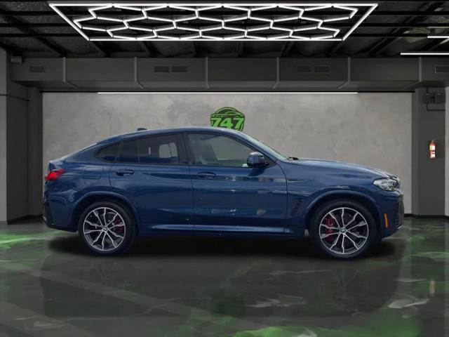 2022 BMW X4 xDrive30i