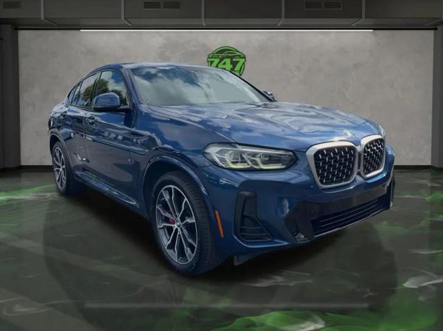 2022 BMW X4 xDrive30i