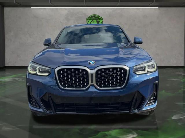 2022 BMW X4 xDrive30i