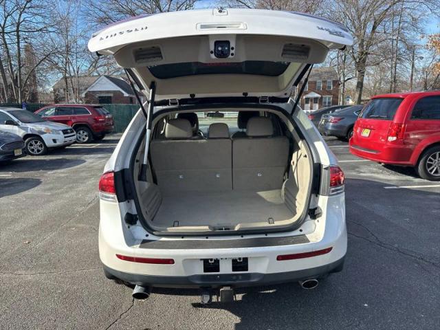 2011 Lincoln MKX Base