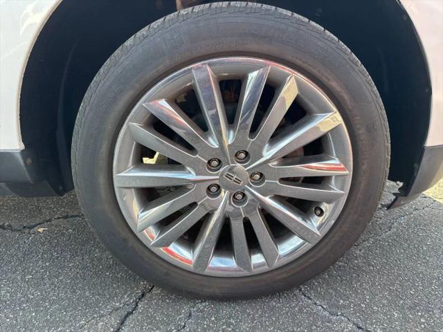 2011 Lincoln MKX Base